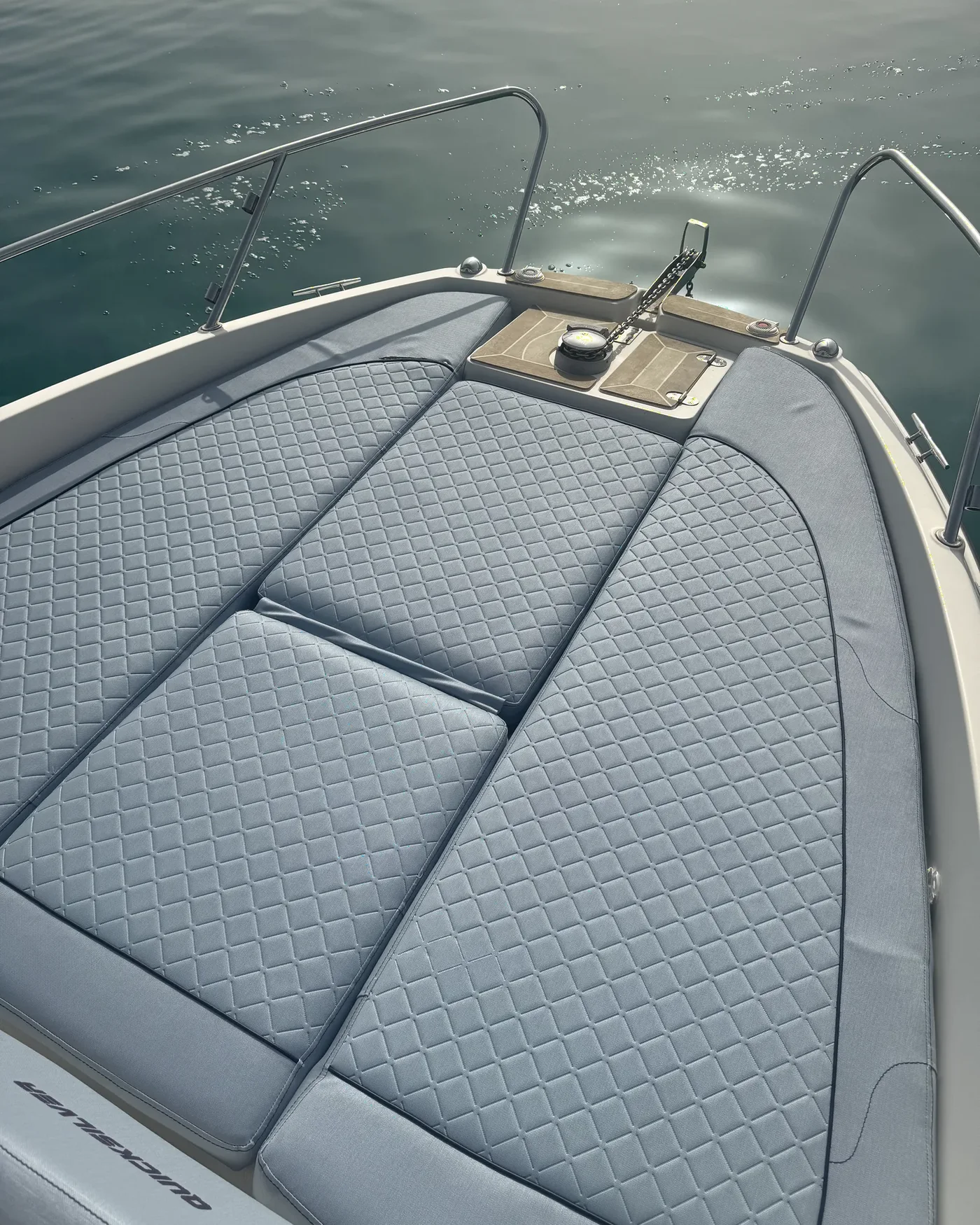 Tailored bow sunpad upholstery